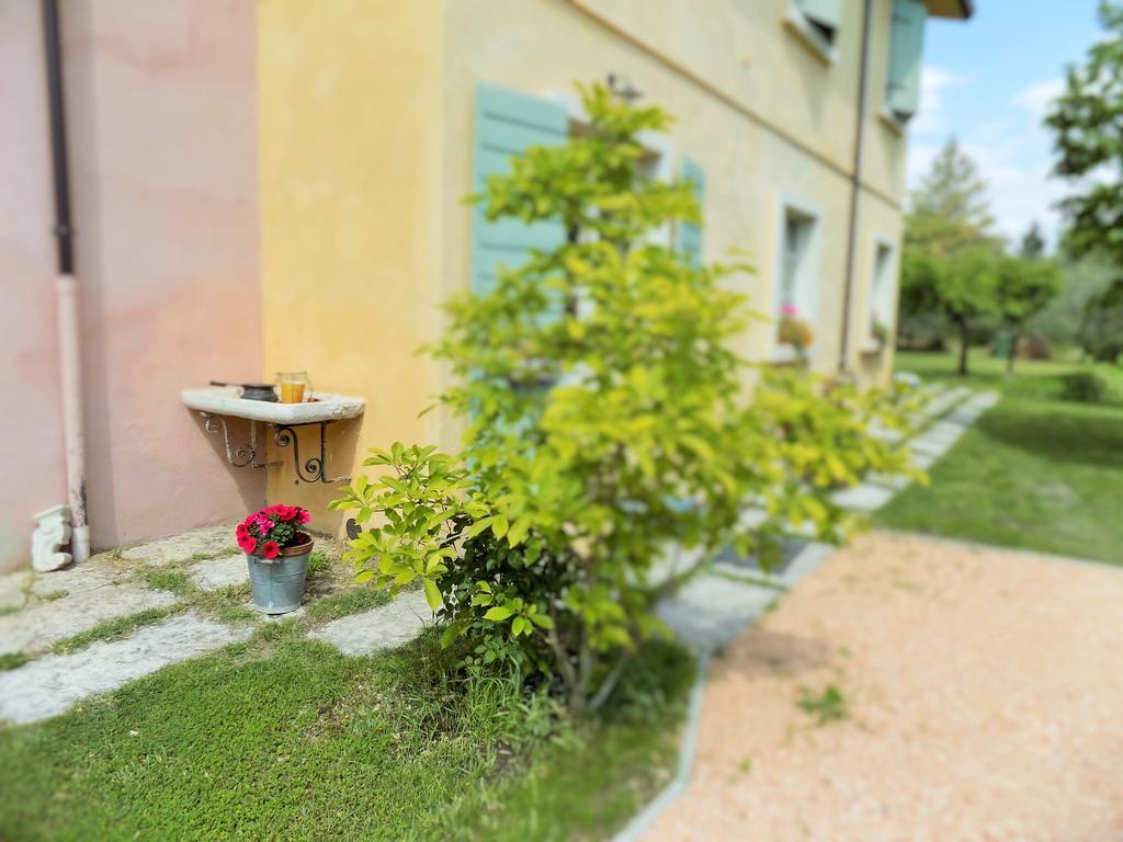 Bed and Breakfast Due Archi SantʼAmbrogio di Valpolicella Exterior foto